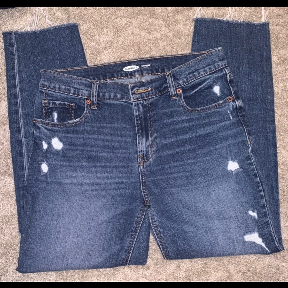 Old Navy Boyfriend Straight Jeans 4